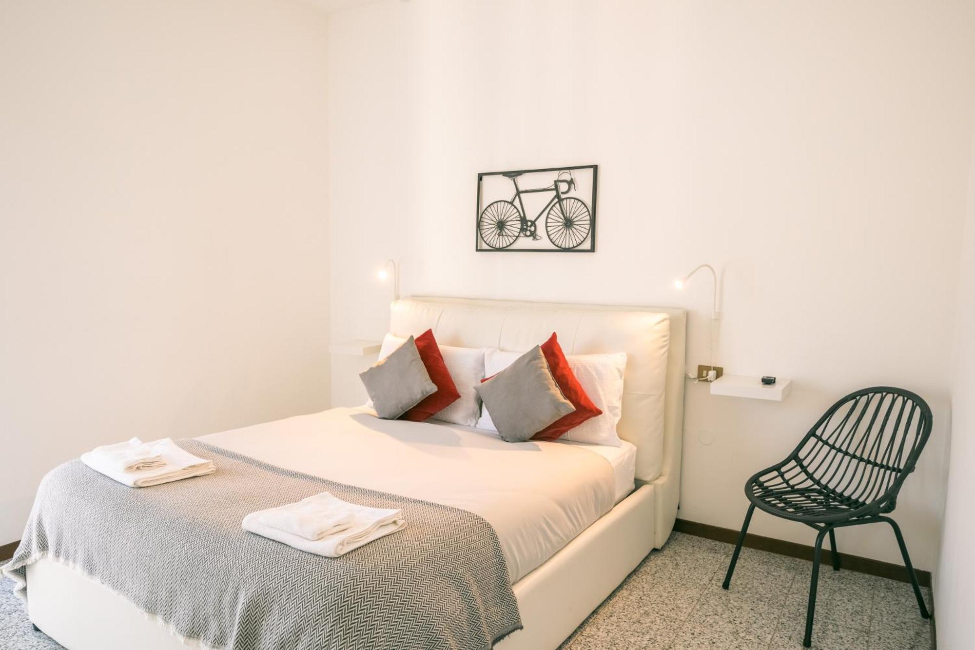 Como Bike & Family Apartment Esterno foto
